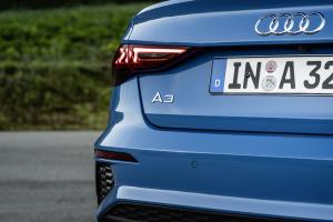 Audi A3 Sedan 35 TDI S-Line 2020 года  (WW)